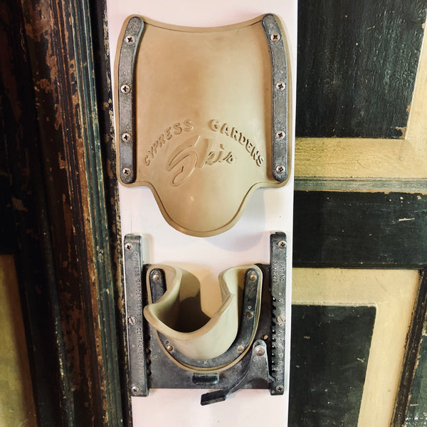 Petone Beach Water Skis