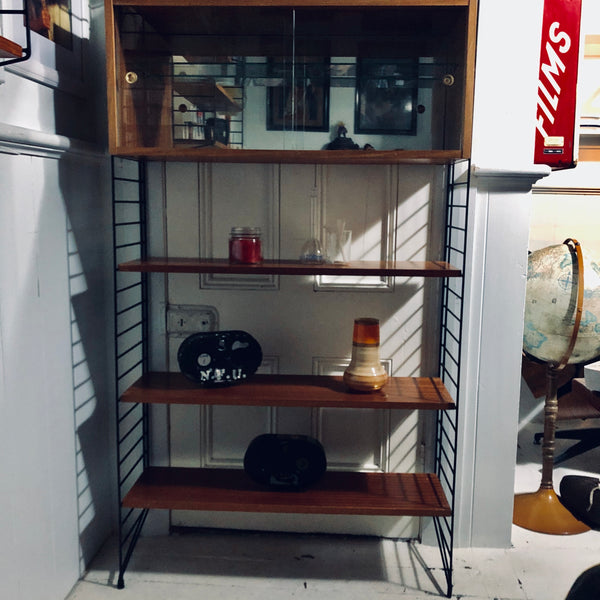 Jon Jansens Floor Stringer Shelves